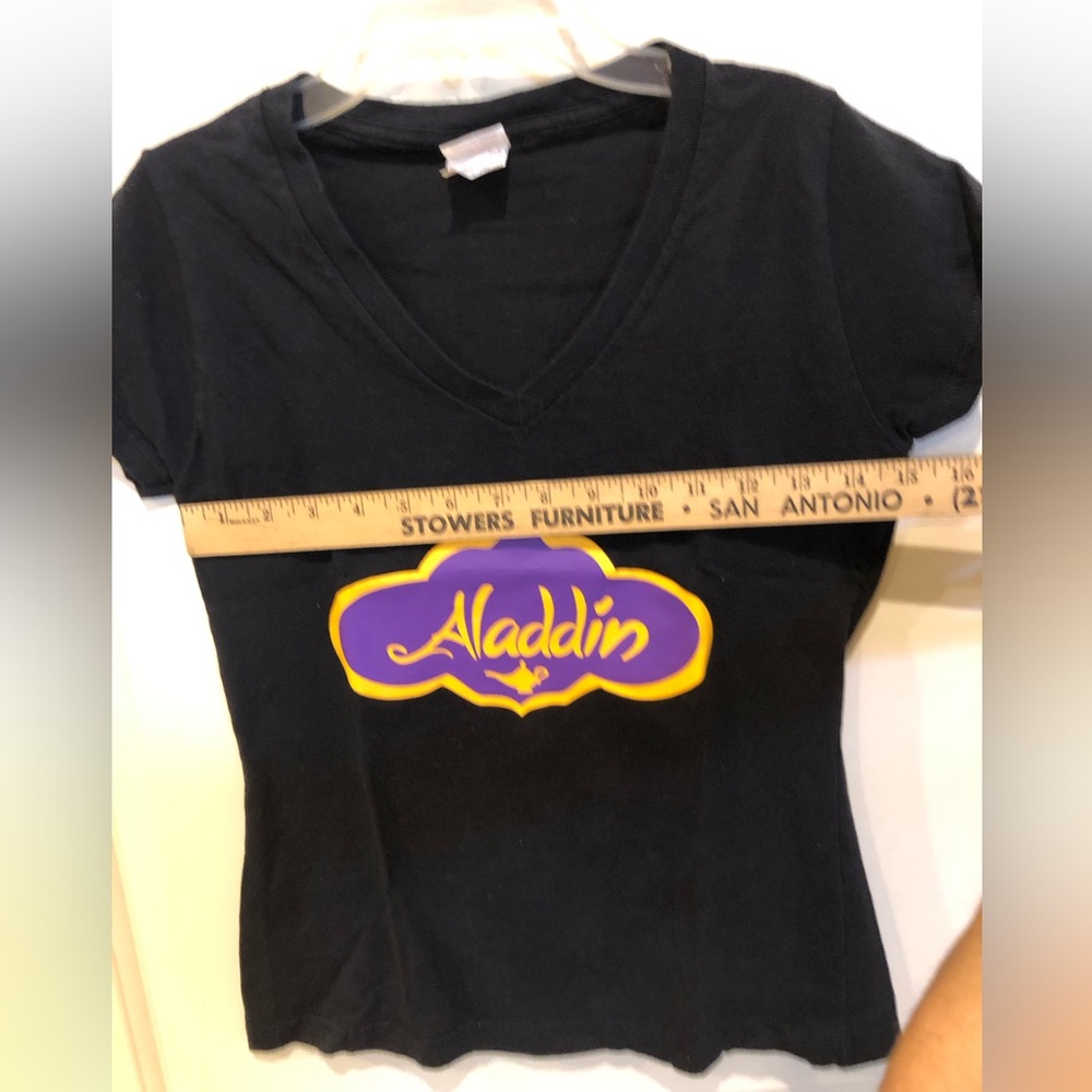 Aladdin black T-shirt V-Neck short sleeve with Purple & Gold Logo Women M fitted - Picture 4 of 6
